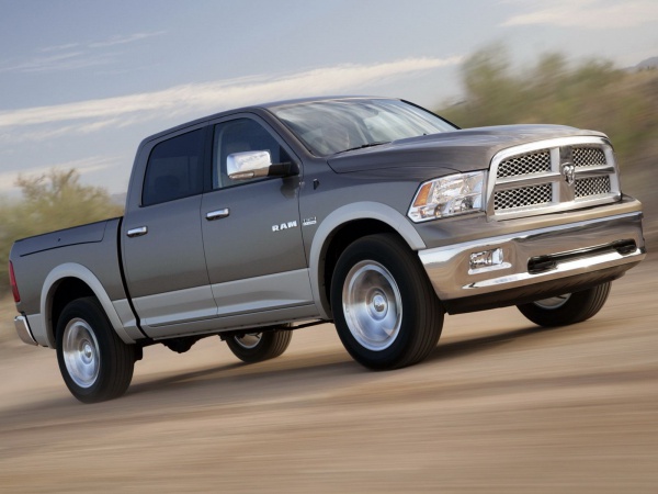 Самым опасным автомобилем в США назван Dodge Ram Самым опасным автомобилем в США назван Dodge Ram