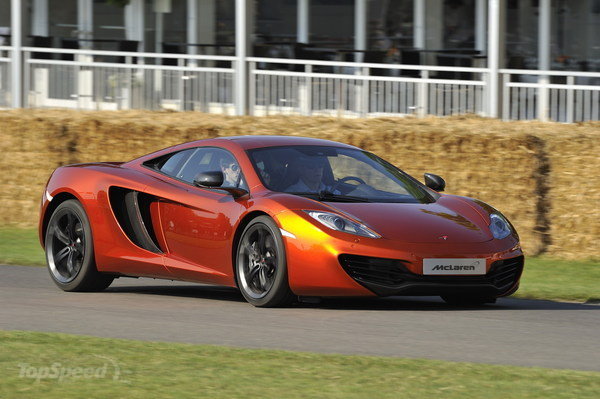 McLaren предлагает владельцам MP4-12C бесплатный апгрейд McLaren предлагает владельцам MP4-12C бесплатный апгрейд