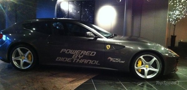 Ferrari FF на биоэтаноле может достичь мощности в 875 лошадиных сил Ferrari FF на биоэтаноле может достичь мощности в 875 лошадиных сил