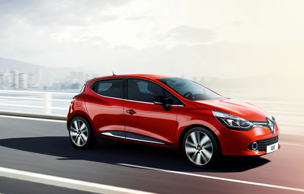 Renault Clio 4: prima imagine oficială Renault Clio 4: prima imagine oficială