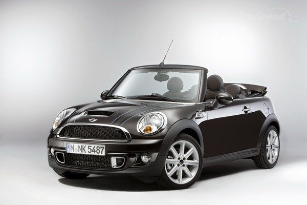 MINI выпускает особый кабриолет MINI выпускает особый кабриолет