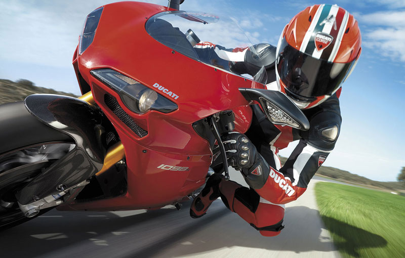 Ducati este de vânzare. Mercedes şi VW sunt printre posibilii cumpărători Ducati este de vânzare. Mercedes şi VW sunt printre posibilii cumpărători