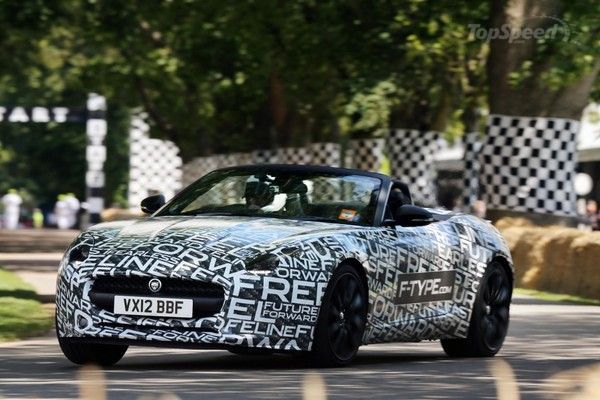 Jaguar готовит гоночные автомобили Jaguar готовит гоночные автомобили