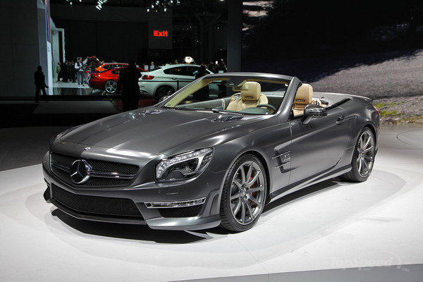 Новинка от Mercedes: юбилейный SL65 AMG Новинка от Mercedes: юбилейный SL65 AMG