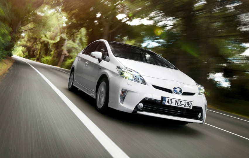Viitorul Toyota Prius va fi mai uşor şi mai economic Viitorul Toyota Prius va fi mai uşor şi mai economic