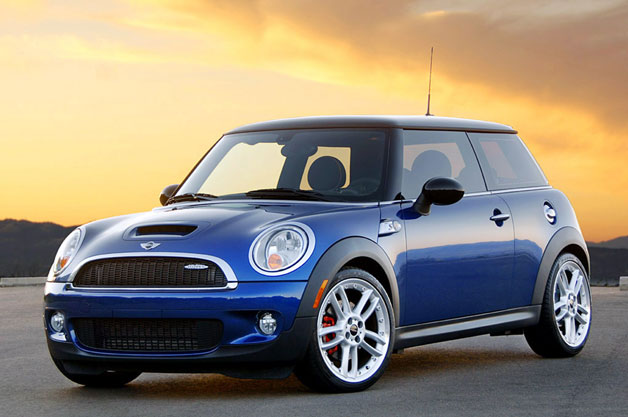 MINI отзывает модели Cooper S и JCW ввиду возгорания MINI отзывает модели Cooper S и JCW ввиду возгорания