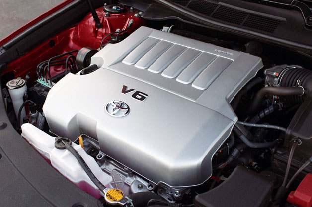 Toyota увеличивает производство двигателей V6 в США Toyota увеличивает производство двигателей V6 в США
