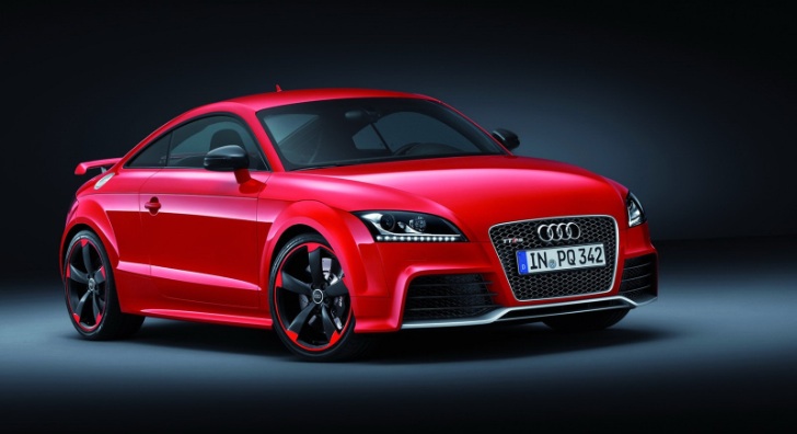 Audi TT RS Plus покажут в Женеве Audi TT RS Plus покажут в Женеве