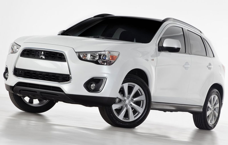 Mitsubishi ASX facelift - primele imagini şi informaţii oficiale Mitsubishi ASX facelift - primele imagini şi informaţii oficiale
