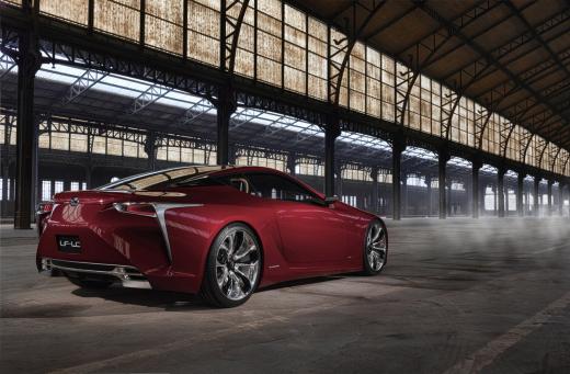 Lexus LF-LC поступит производство в ближайшие три года Lexus LF-LC поступит производство в ближайшие три года