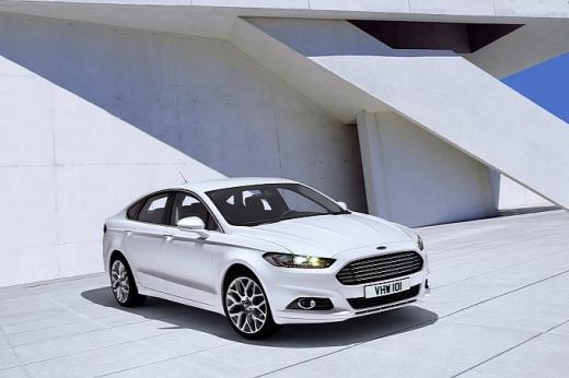 Европейская версия 2013 Ford Mondeo задерживается Европейская версия 2013 Ford Mondeo задерживается