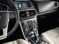 Volvo V40 - informaţii complete, galerie foto, primul video