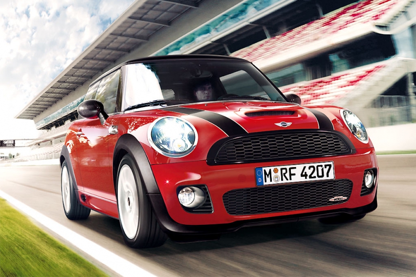 Новый John Cooper Works Mini с официальной премьерой в Женеве