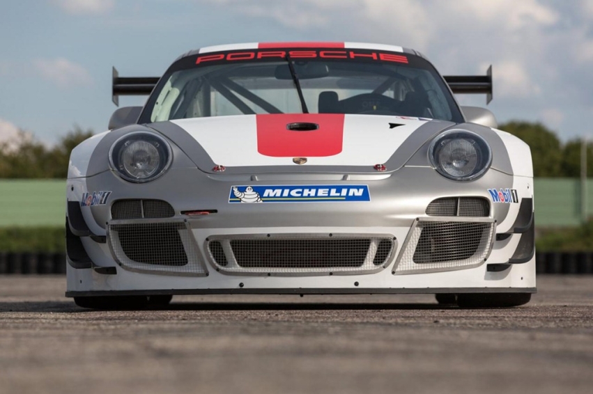 Показали 2013 Porsche 911 GT3 R