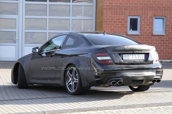 Mercedes-Benz C63 AMG Coupe Black Series