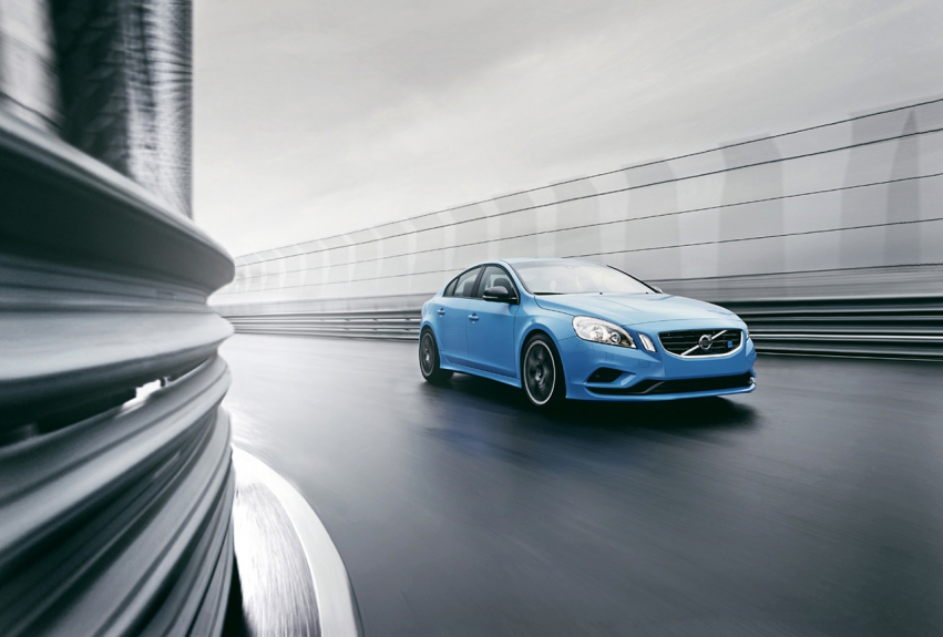 Прикасаемся к концепту Volvo S60 Polestar и не только
