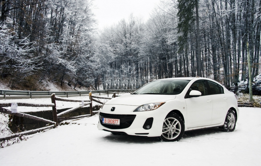 Şlefuirea Mazda 3 sedan facelift 2011