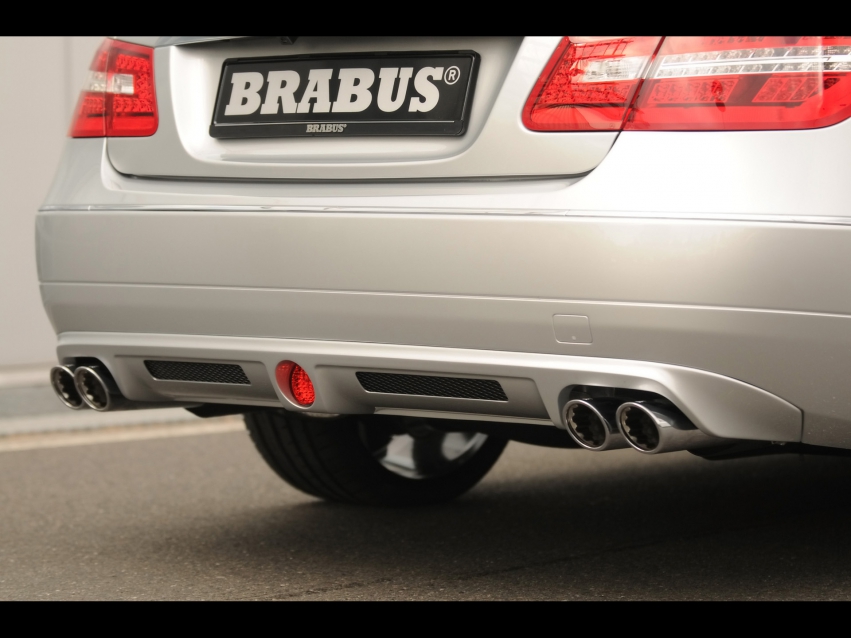 Auto wallpapers Mercedes-Benz Brabus E-Class Coupe 2010