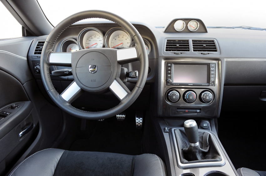 Auto wallpapers Dodge SMS 570X 2009