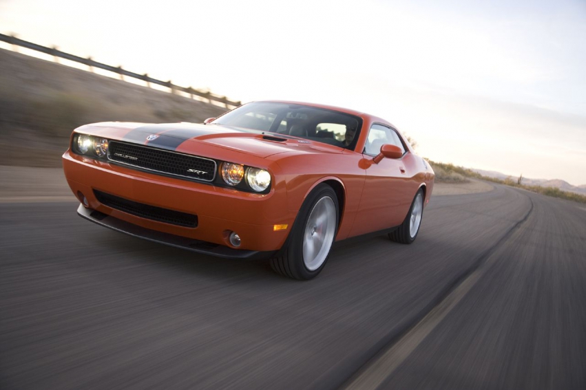 Auto wallpapers Dodge 2008 Dodge Challenger SRT8
