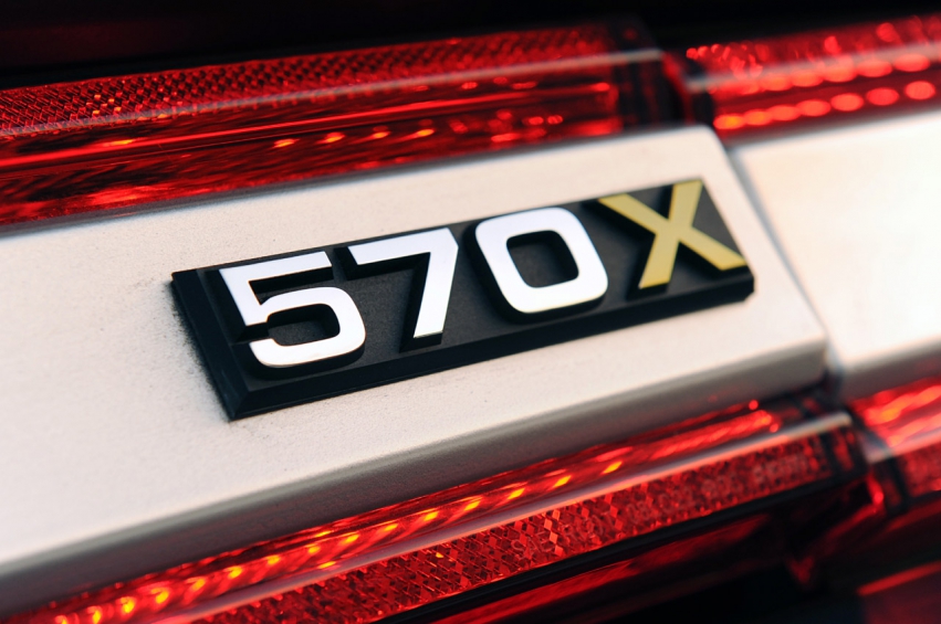 Auto wallpapers Dodge SMS 570X 2009