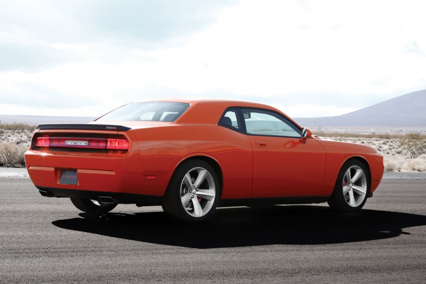 Auto wallpapers Dodge 2008 Dodge Challenger SRT8