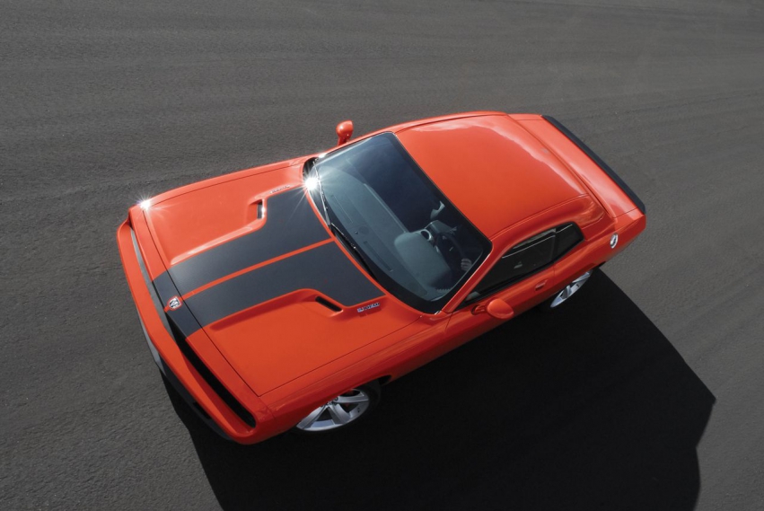 Auto wallpapers Dodge 2008 Dodge Challenger SRT8