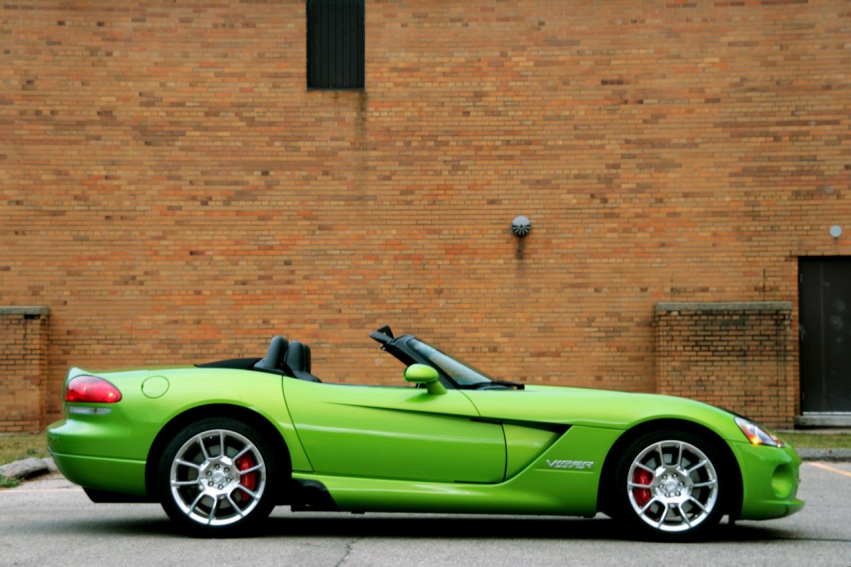 Auto wallpapers Dodge Dodge Viper SRT-10 2008