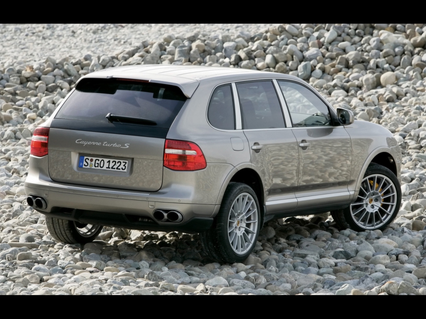 Auto wallpapers Porsche 2009 Porsche Cayenne Turbo S