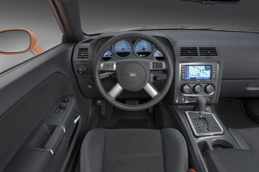 Auto wallpapers Dodge 2008 Dodge Challenger SRT8