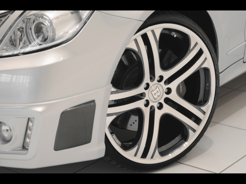 Auto wallpapers Mercedes-Benz Brabus E-Class Coupe 2010