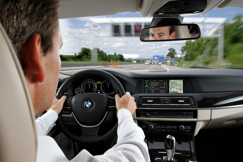 Auto wallpapers BMW 5 Series sedan 2011