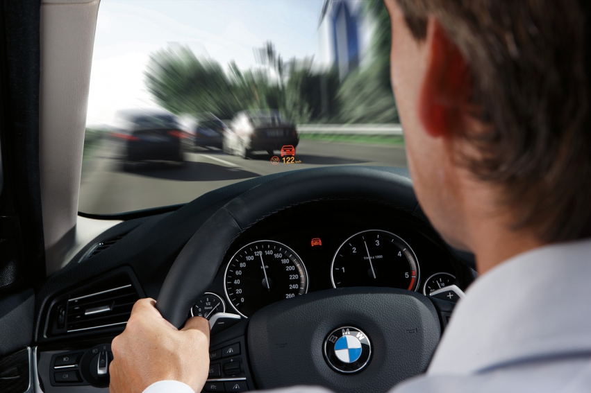 Auto wallpapers BMW 5 Series sedan 2011