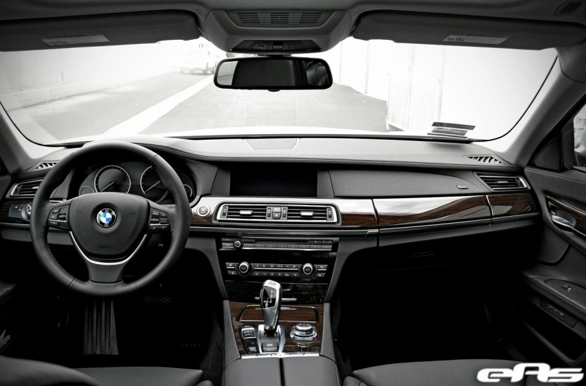 Auto wallpapers BMW 7 Series M Sport от EAS