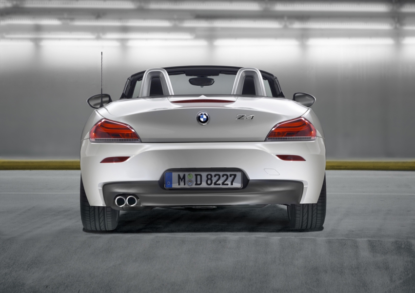 Auto wallpapers BMW Z4 sDrive35is 2011