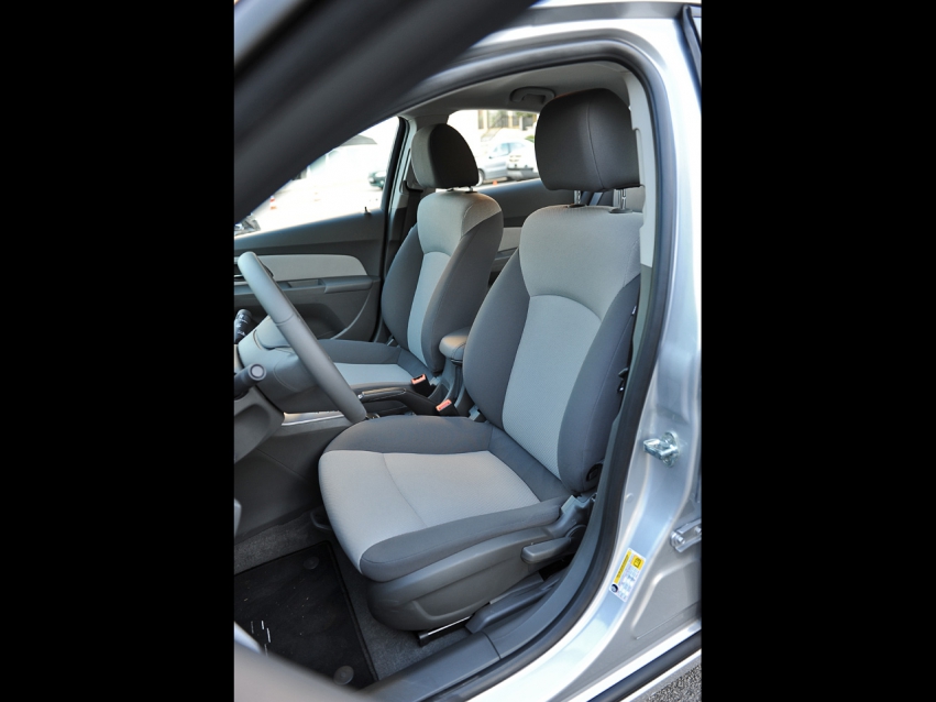 Auto wallpapers Chevrolet Cruze