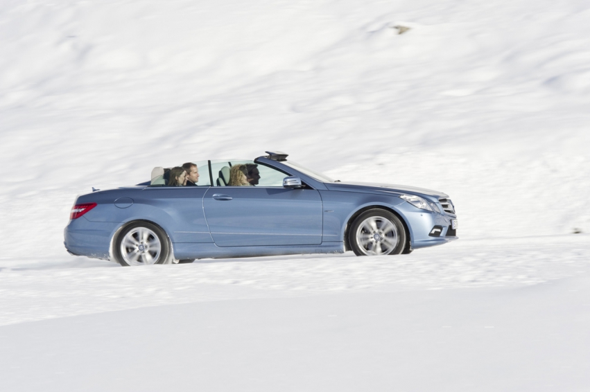 Auto wallpapers Mercedes-Benz E-Class Cabriolet 2011