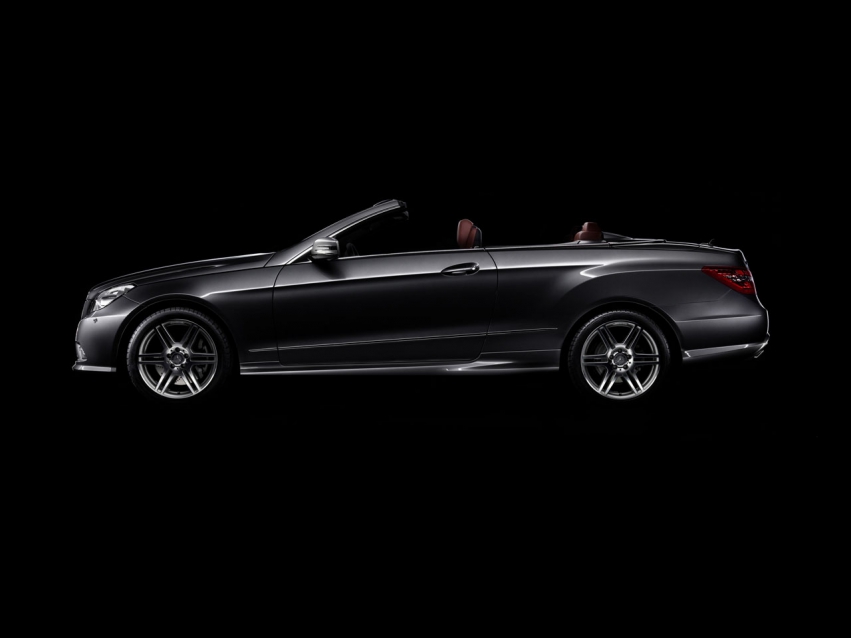 Auto wallpapers Mercedes-Benz E-Class Cabriolet 2011