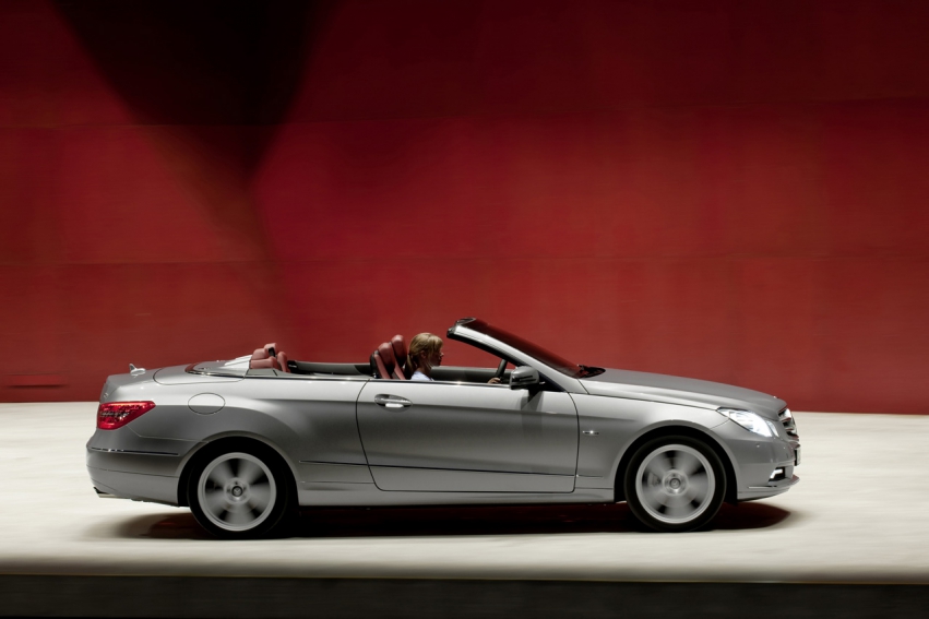 Auto wallpapers Mercedes-Benz E-Class Cabriolet 2011