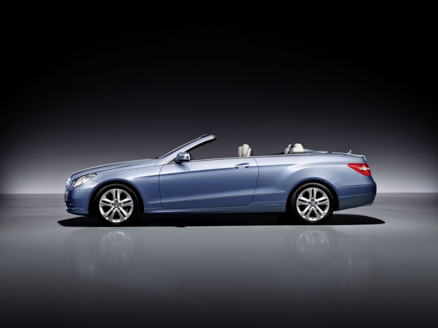 Auto wallpapers Mercedes-Benz E-Class Cabriolet 2011