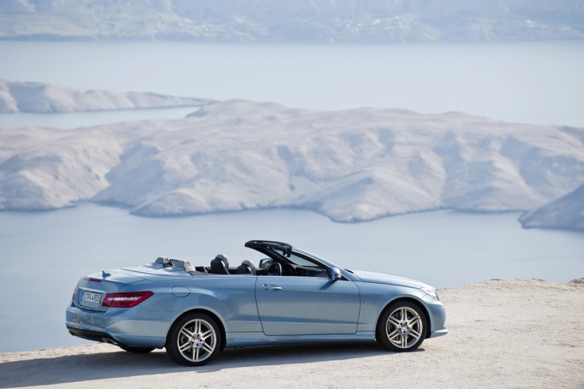 Auto wallpapers Mercedes-Benz E-Class Cabriolet 2011