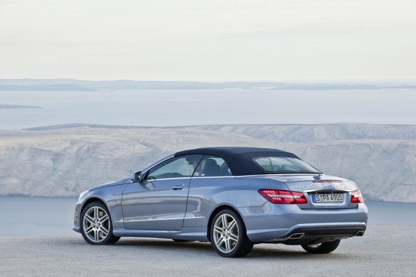 Auto wallpapers Mercedes-Benz E-Class Cabriolet 2011