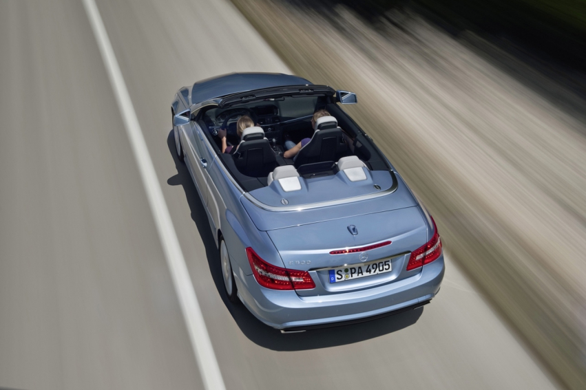 Auto wallpapers Mercedes-Benz E-Class Cabriolet 2011