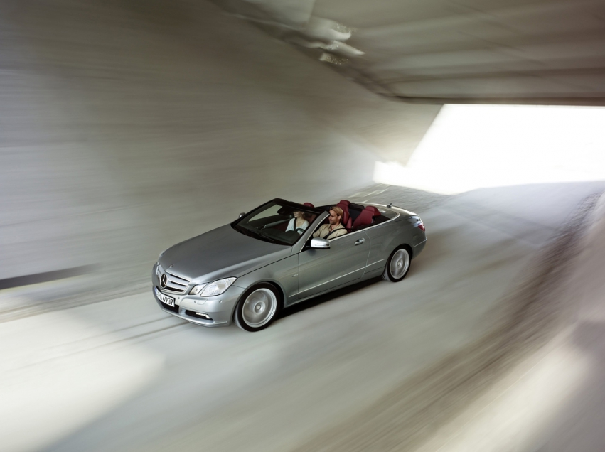 Auto wallpapers Mercedes-Benz E-Class Cabriolet 2011