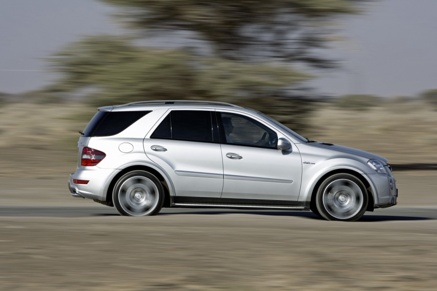 Auto wallpapers Mercedes-Benz Mercedes-Benz ML 63 AMG