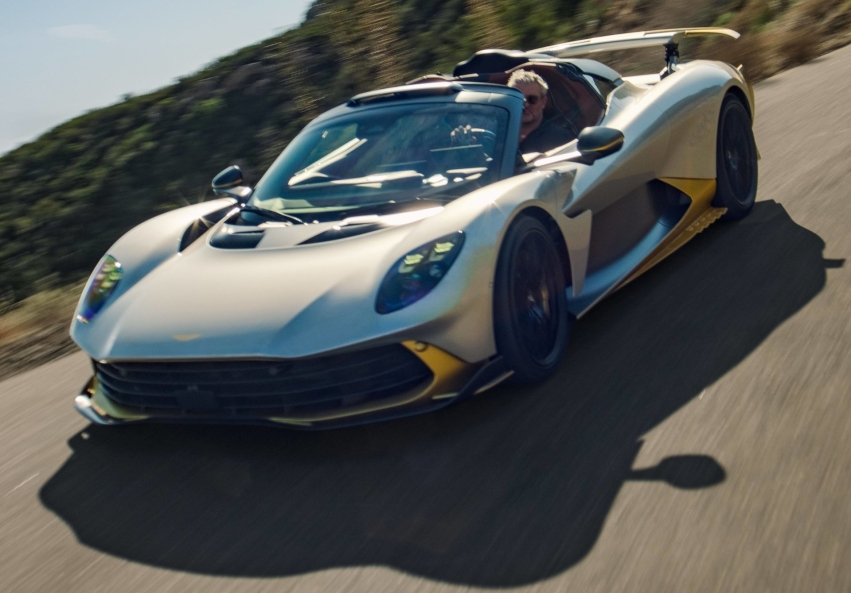 Aston Martin Valhalla Spider 2028 — открытый гиперкар: характеристики, цена, обзор