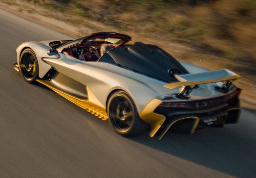 Aston Martin Valhalla Spider 2028 — открытый гиперкар: характеристики, цена, обзор