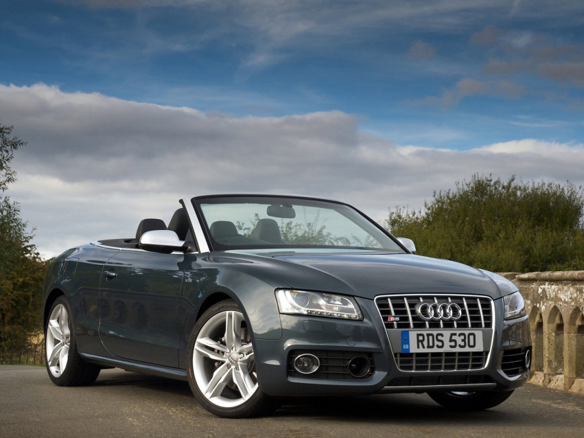 Auto wallpapers Audi S5 Cabrialet 2009-2011