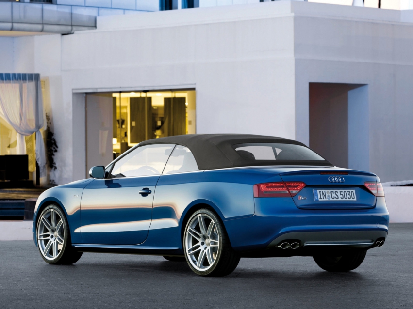 Auto wallpapers Audi S5 Cabrialet 2009-2011