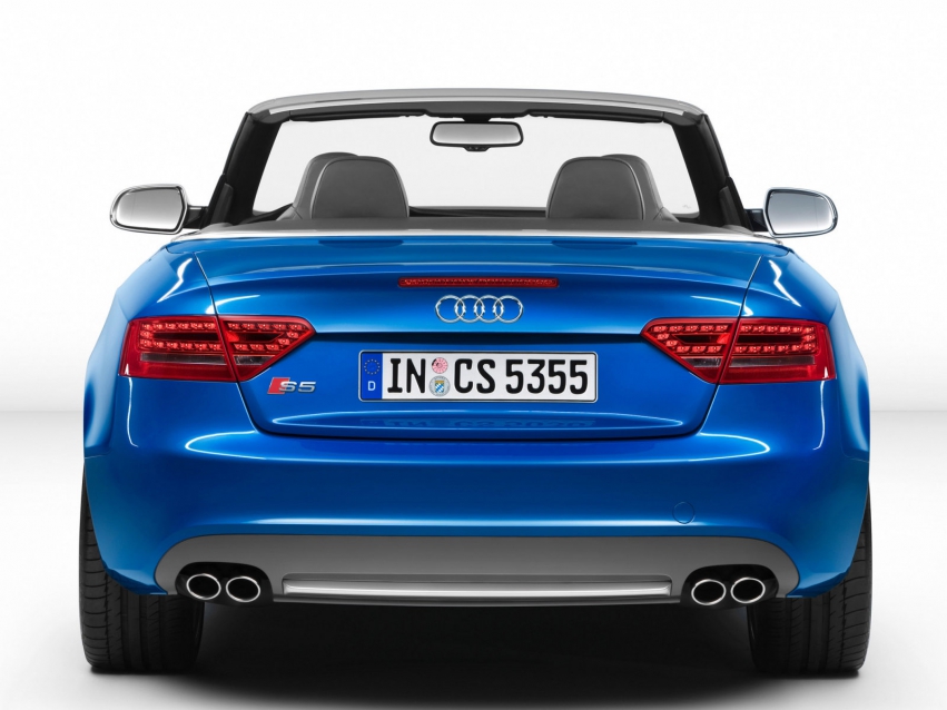 Auto wallpapers Audi S5 Cabrialet 2009-2011